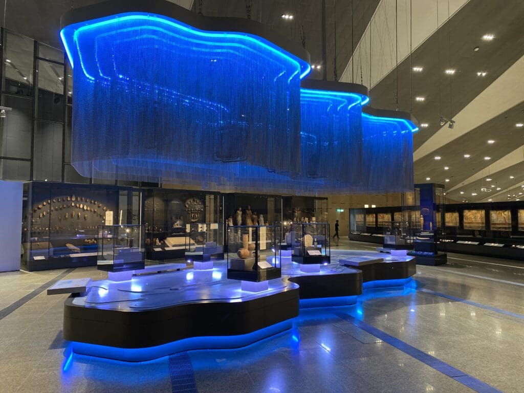 LuxamTanis Collection — Egyptian Museum, Cairo, Egypt – 2024 - Main Galleries 1 – Copyright Grand Egyptian Museum